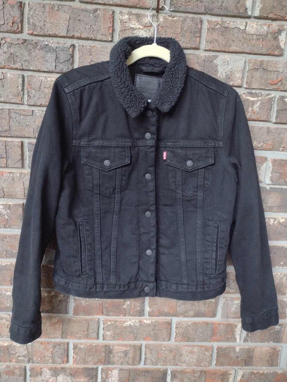 Levi's Premium Black Trucker Jacket Women's Large Faux Fur Lined Red Tab Grunge
